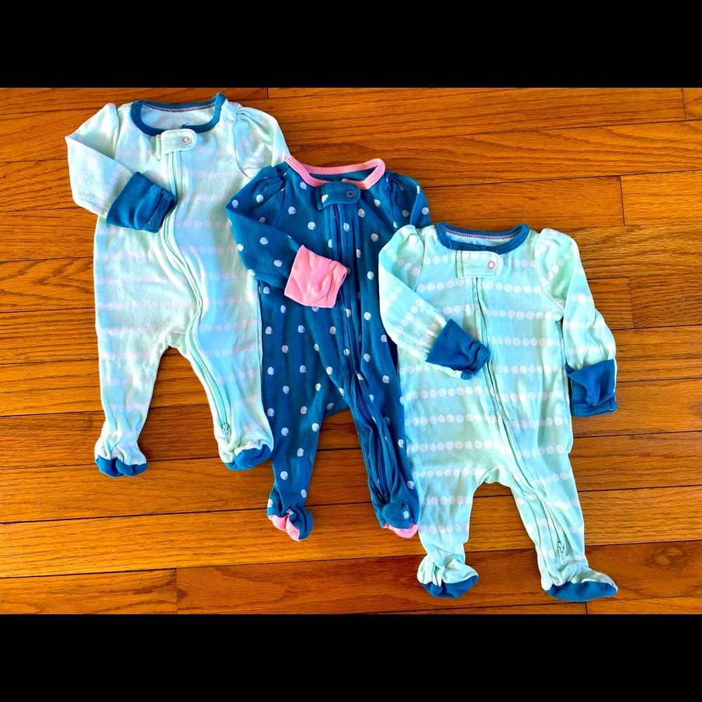 Newborn Girl’s Pajamas